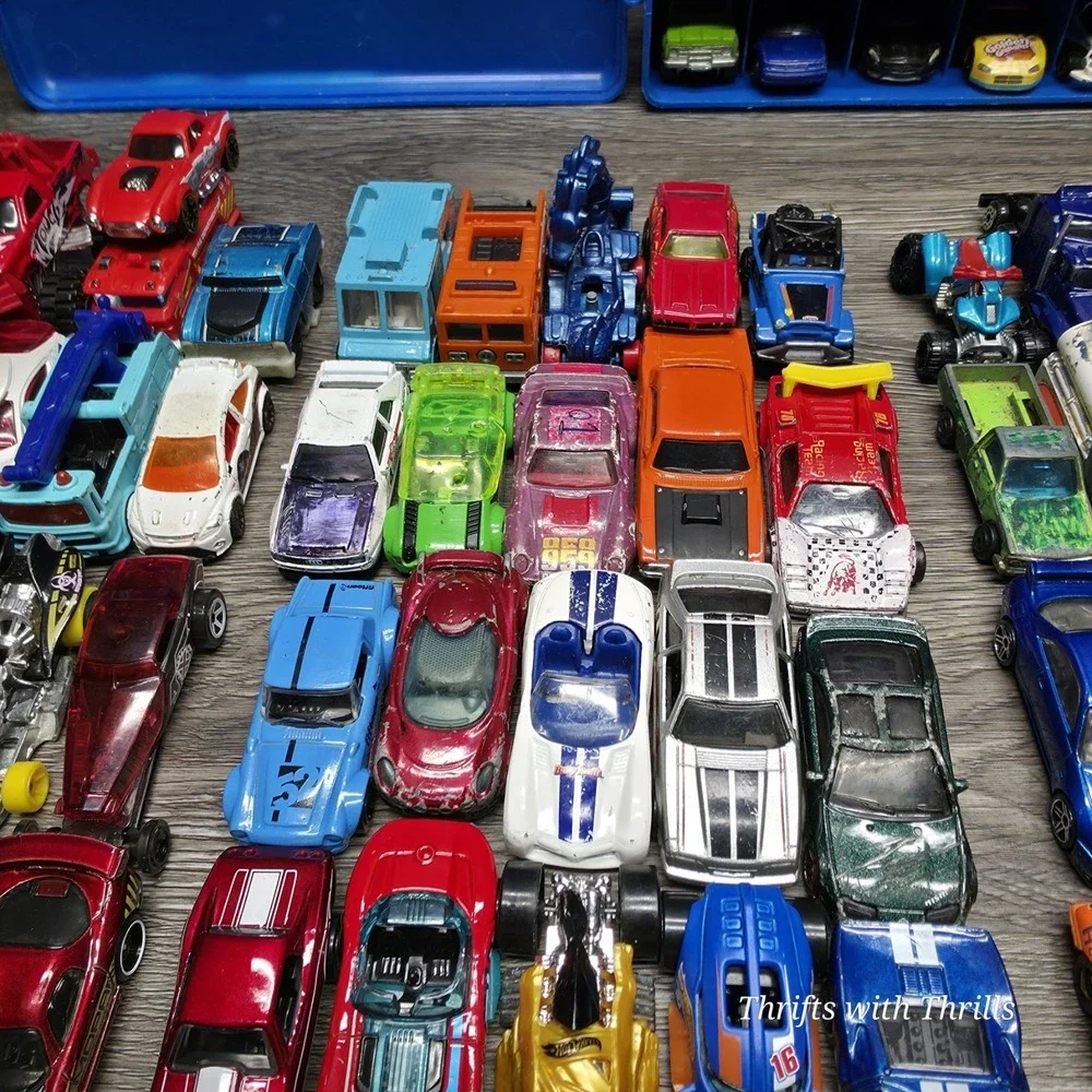 Huge 148 Hotwheels Matchbox And More Diecast Cars Bundle With Carrying Case